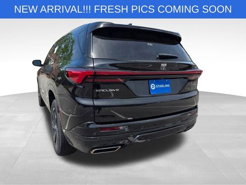 Used 2025 Buick Enclave Sport Touring image 6