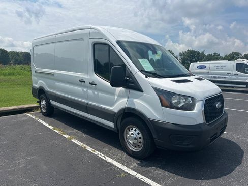 Used 2023 Ford Transit 250 Medium Roof AWD image 3