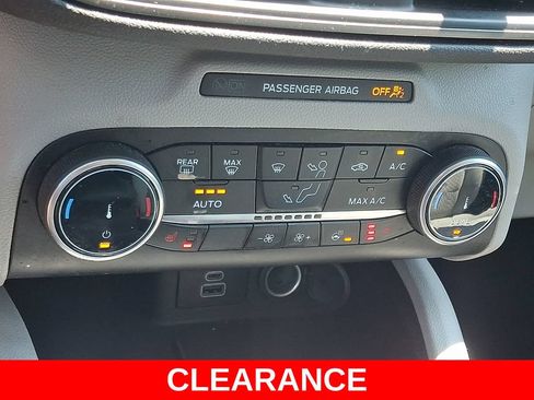 Used 2024 Ford Escape Active AWD/4WD image 16