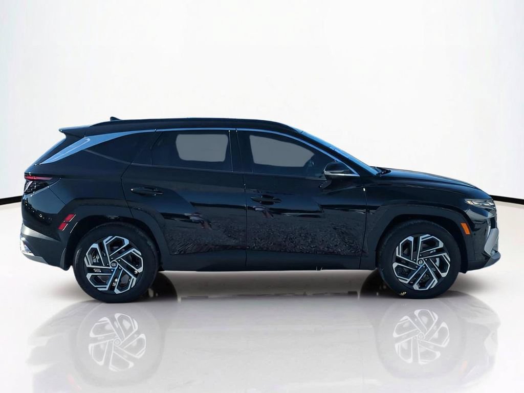 New 2026 Hyundai Tucson Limited w/ Tow & Go Package FWD image 4