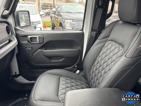 Used 2025 Jeep Gladiator Rubicon w/ Convenience Group image 29