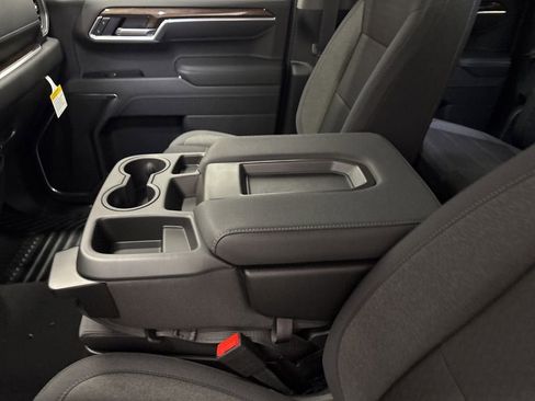 New 2026 Chevrolet Silverado 1500 LT image 18