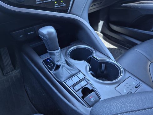 Used 2024 Toyota Camry XSE image 12