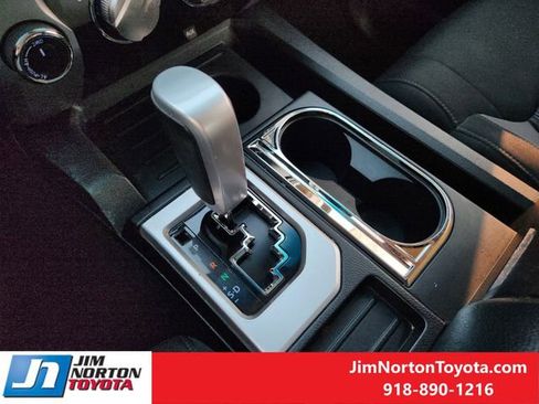 Used 2015 Toyota Tundra SR5 w/ SR5 Upgrade Package image 22