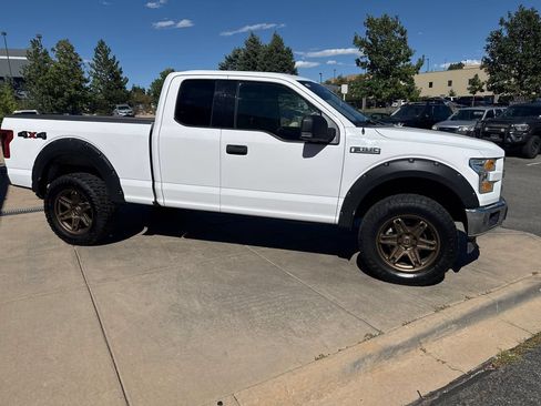 Used 2017 Ford F150 XLT w/ Equipment Group 301A Mid AWD/4WD image 5