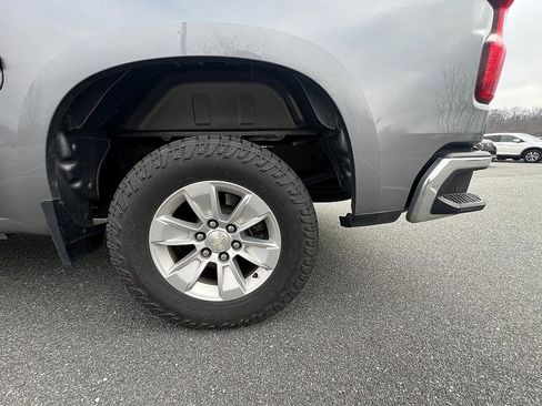 Used 2021 Chevrolet Silverado 1500 LT image 11