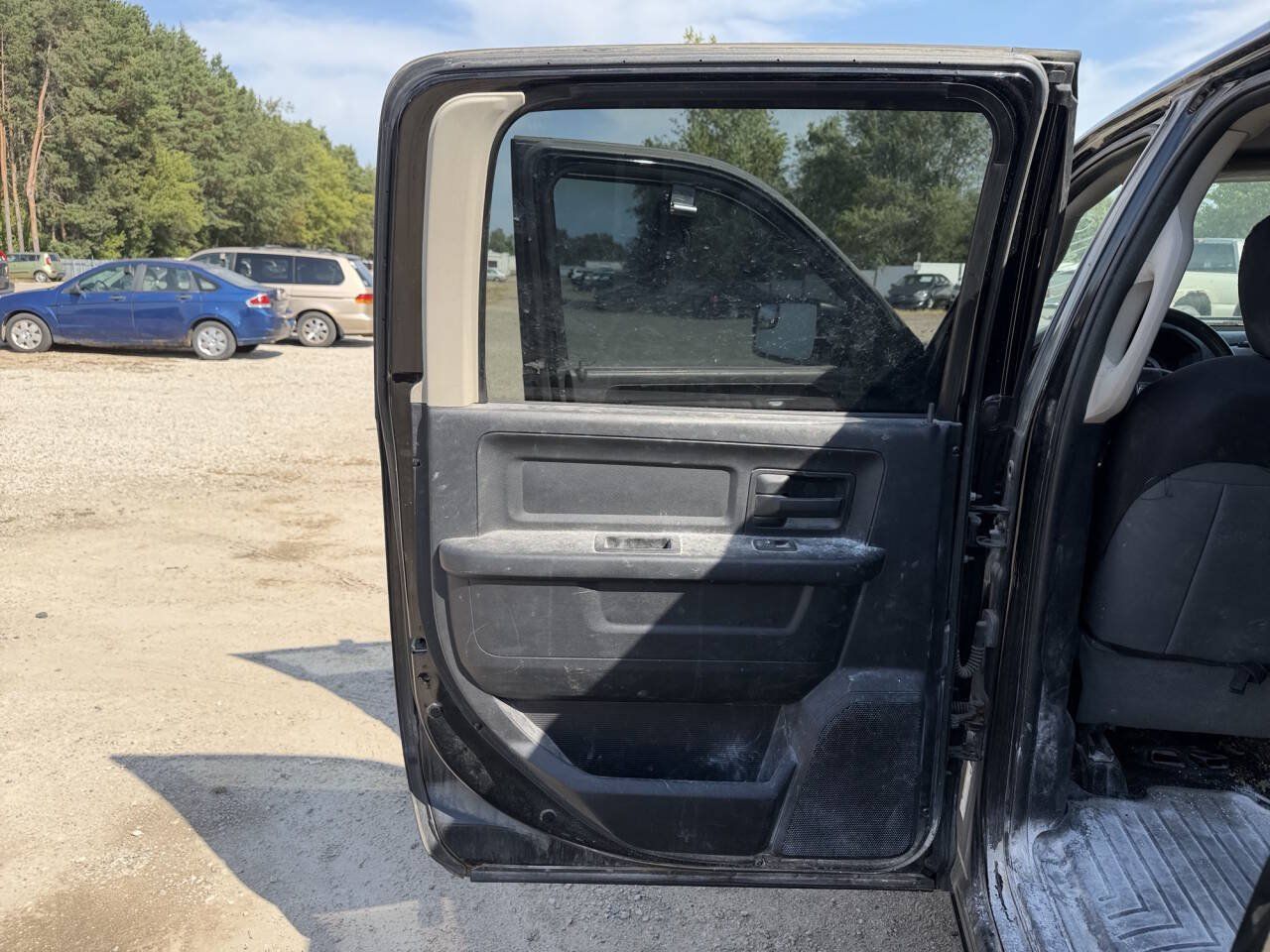 Used 2014 RAM 1500 Express w/ Black Ram 1500 Express Group AWD/4WD image 23