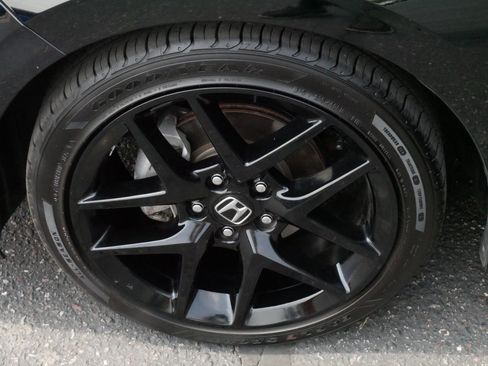 Used 2025 Honda Civic Sport image 15