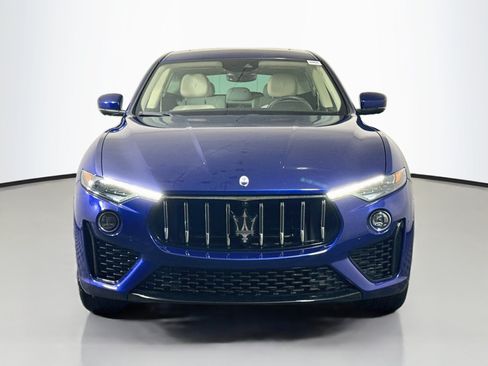 Used 2022 Maserati Levante GT AWD/4WD image 2