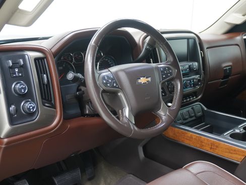 Used 2018 Chevrolet Silverado 3500 High Country w/ Duramax Plus Package AWD/4WD image 12