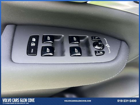 Used 2026 Volvo XC90 B6 Ultra w/ Protection Package AWD/4WD image 18