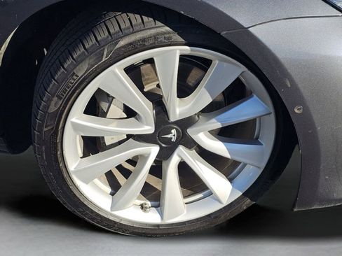 Used 2018 Tesla Model 3 Long Range image 30