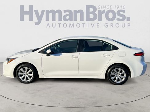 Used 2020 Toyota Corolla LE image 7