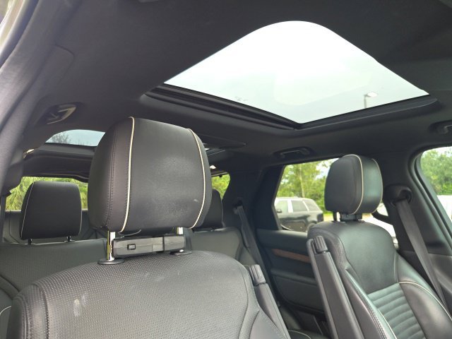 Used 2019 Land Rover Discovery HSE AWD/4WD image 17