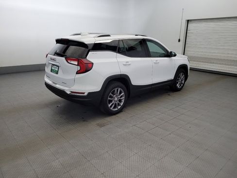 Used 2023 GMC Terrain SLT w/ Tech Package AWD/4WD image 10