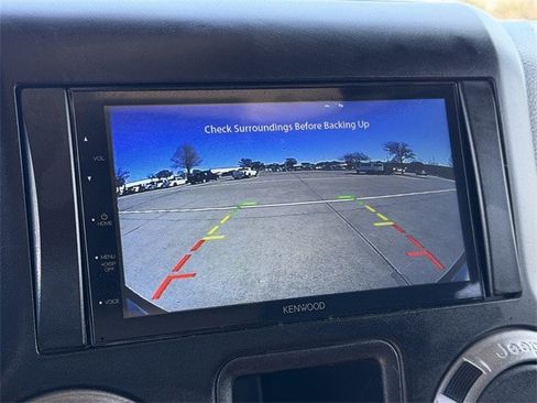 Used 2014 Jeep Wrangler Sport image 19