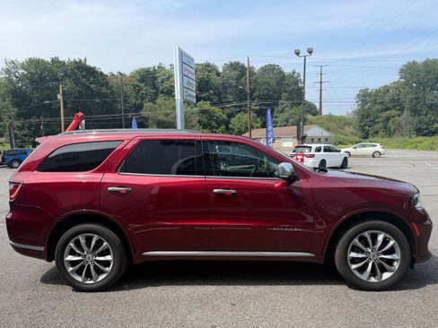 Used 2023 Dodge Durango Citadel image 6