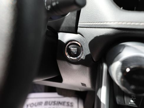 Used 2023 Toyota RAV4 XLE AWD/4WD image 20