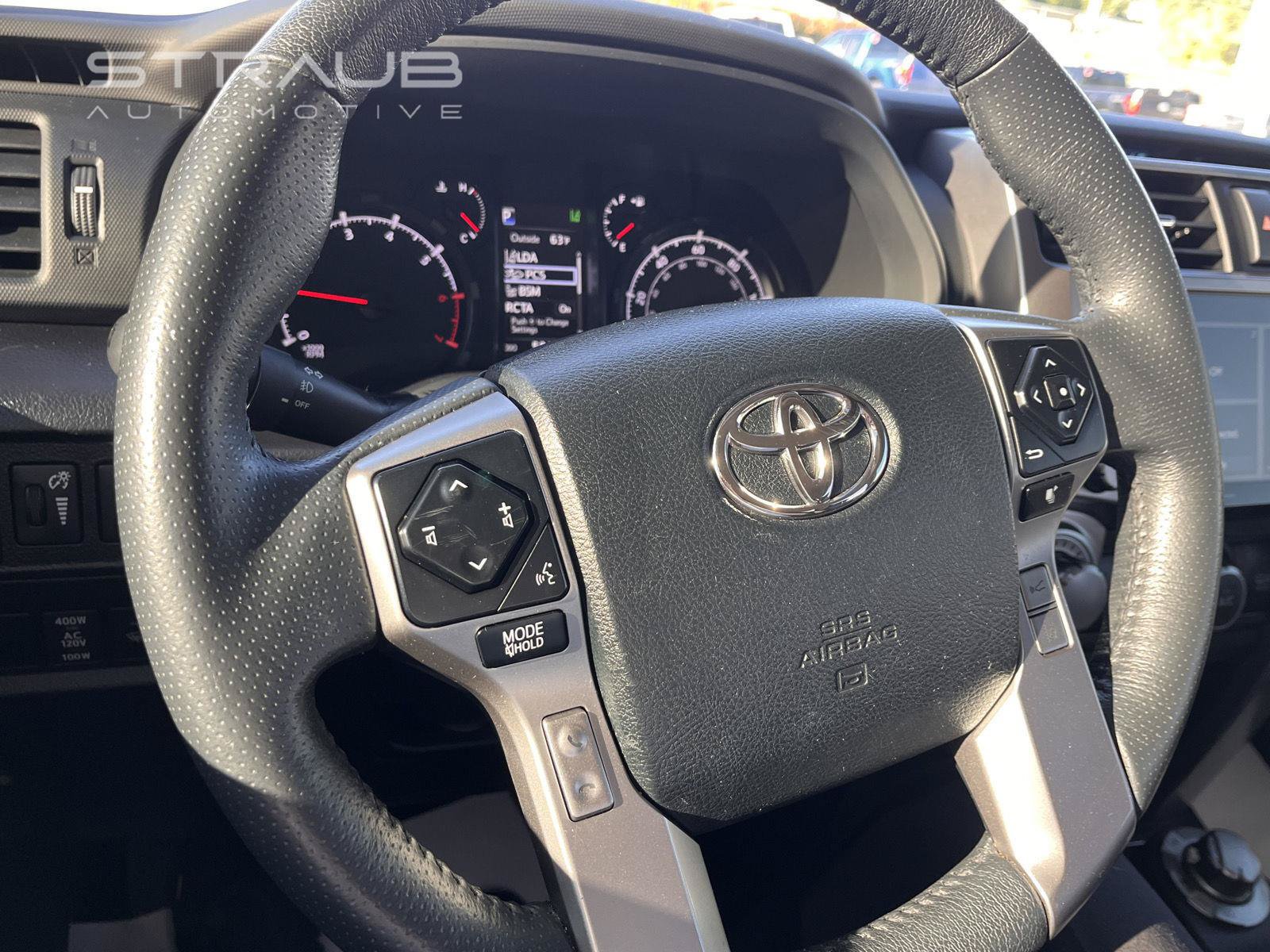 Used 2023 Toyota 4Runner SR5 AWD/4WD image 18