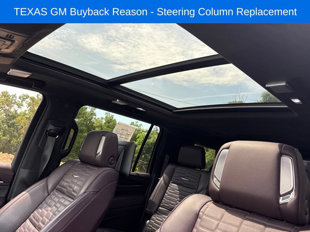 Used 2023 Cadillac Escalade ESV Sport Platinum AWD/4WD image 17
