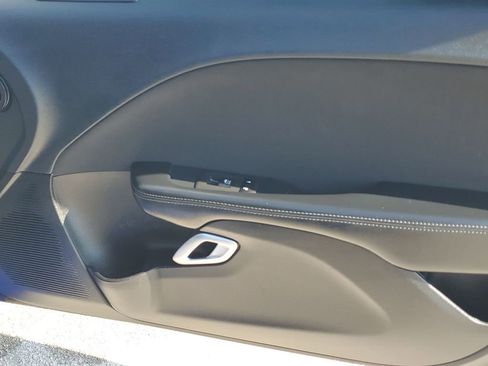 Used 2021 Dodge Challenger SXT image 41