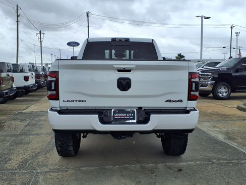 Used 2024 RAM 2500 Limited AWD/4WD image 6