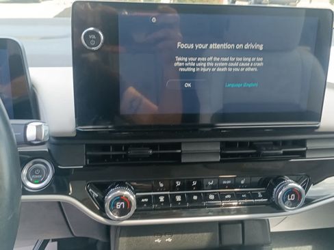 Used 2024 Honda Prologue Touring image 12