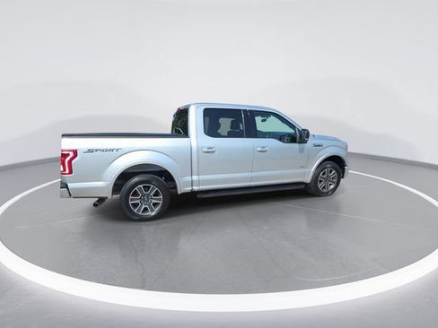 Used 2016 Ford F150 XLT w/ Equipment Group 301A Mid RWD image 9