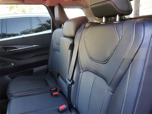 Certified 2025 INFINITI QX60 Luxe w/ Lighting Package (N94) image 13