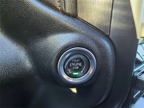 Used 2020 GMC Sierra 2500 AT4 w/ AT4 Premium Package image 23