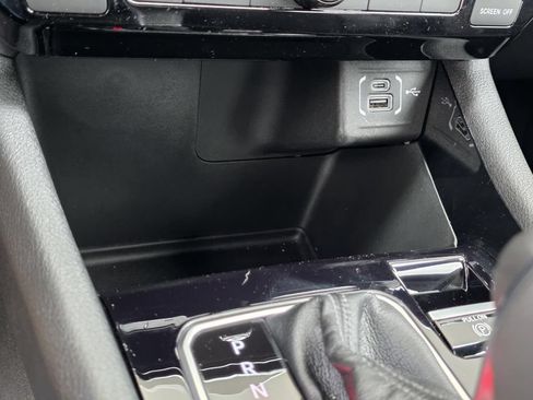 New 2026 Jeep Compass Latitude AWD/4WD image 22