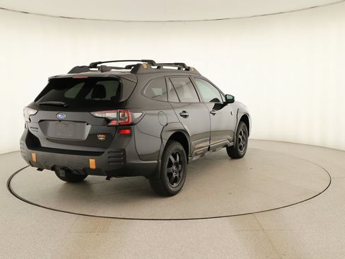 Used 2025 Subaru Outback Wilderness AWD/4WD image 6