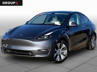 Used 2023 Tesla Model Y Long Range AWD/4WD video 1