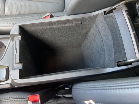 Certified 2025 Subaru Ascent Bronze Edition w/ Onyx Package image 27