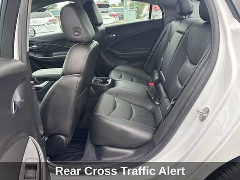 Used 2019 Chevrolet Volt LT w/ Power Convenience Package FWD image 16