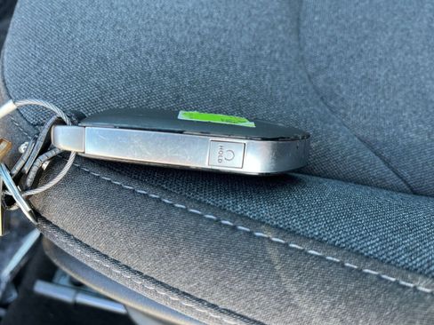 Used 2025 Kia K4 LXS image 21