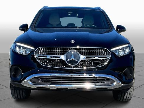 Certified 2025 Mercedes-Benz GLC 300 GLC 300 image 4