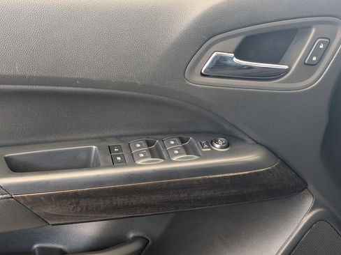 Used 2022 GMC Canyon Elevation image 15