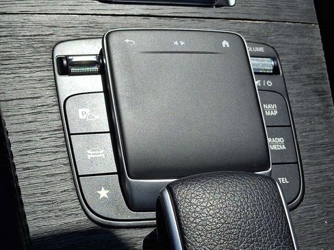Certified 2023 Mercedes-Benz GLE 350 4MATIC image 19