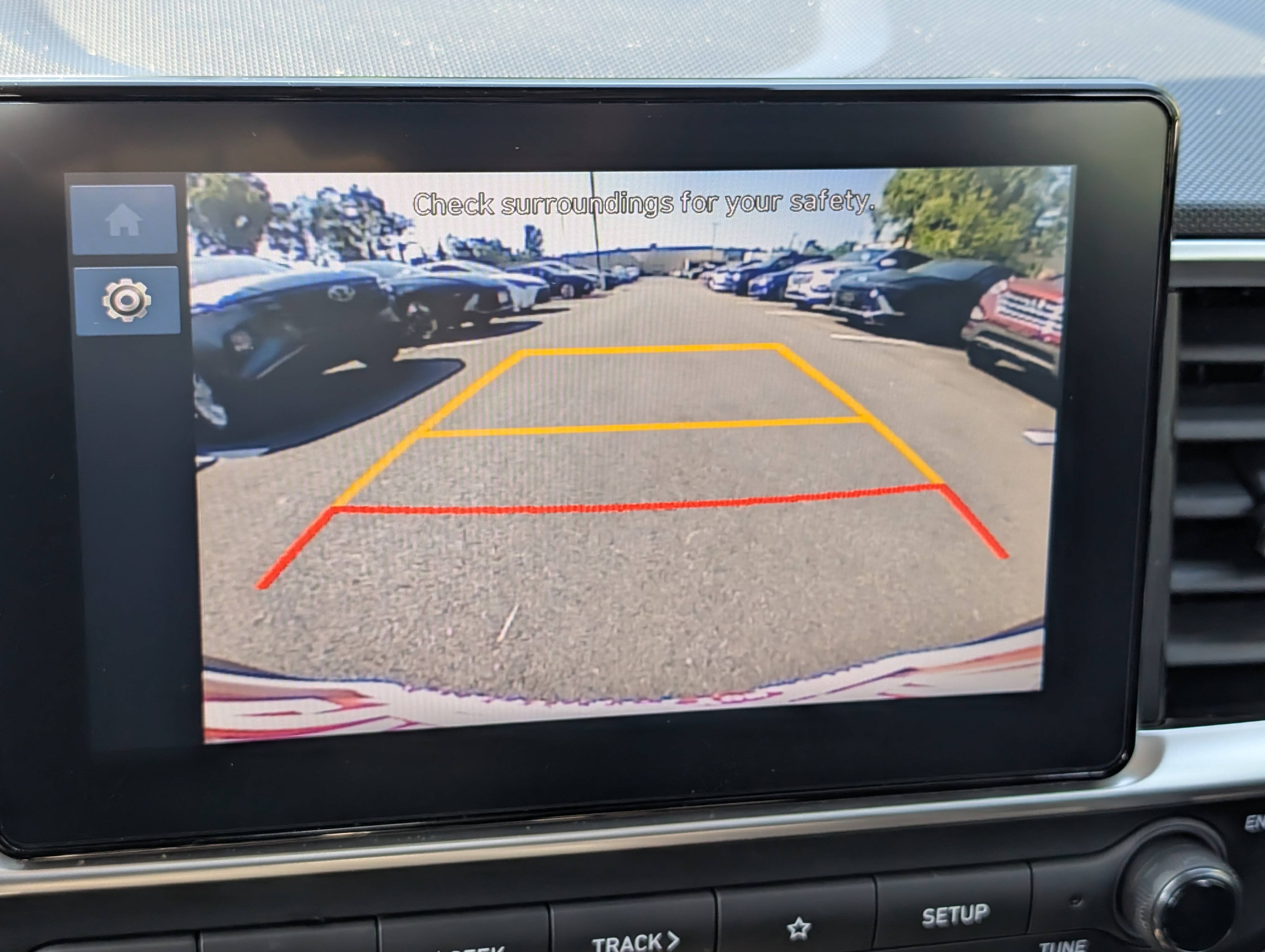 Used 2024 Hyundai Venue SEL FWD image 27