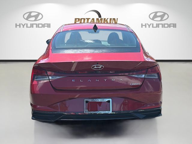 Used 2023 Hyundai Elantra Limited FWD image 6