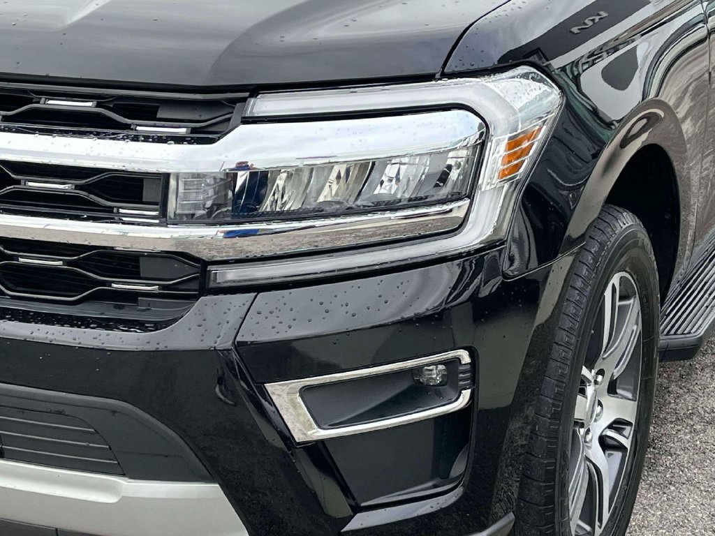 Used 2024 Ford Expedition Max Limited RWD image 35