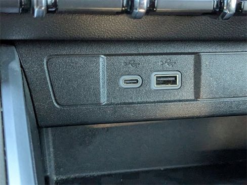 Certified 2024 Chevrolet Colorado ZR2 w/ Technology Package image 22