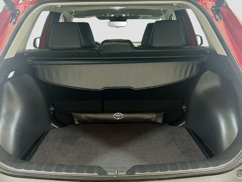 Used 2024 Toyota Corolla Cross XLE w/ Convenience Package FWD image 24