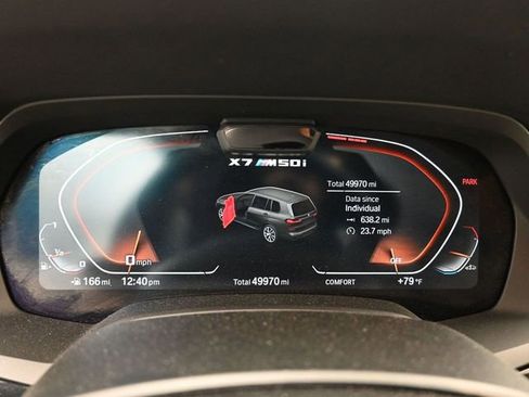 Used 2022 BMW X7 M50i AWD/4WD image 11