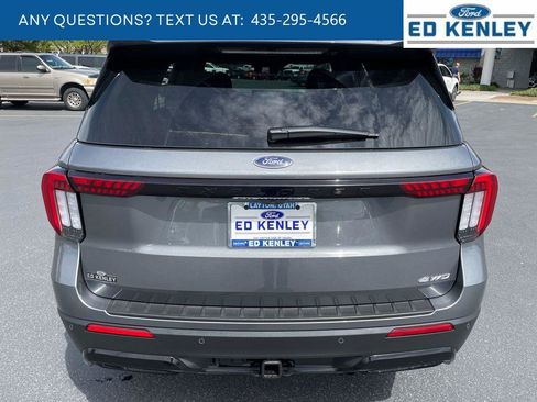Used 2025 Ford Explorer ST-Line AWD/4WD image 31