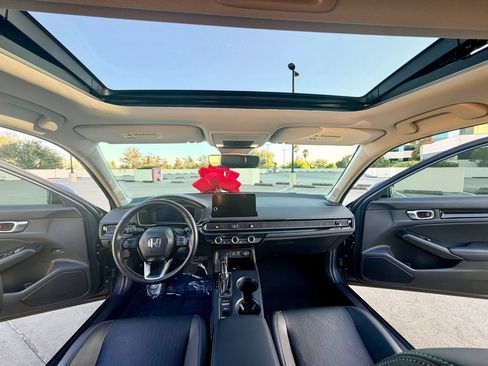 Used 2023 Honda Civic Touring image 49