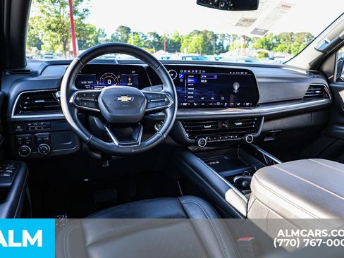Used 2025 Chevrolet Tahoe LT AWD/4WD image 30
