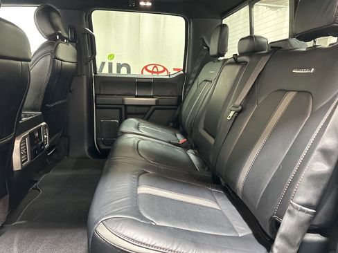 Used 2020 Ford F150 Platinum w/ Equipment Group 701A Luxury image 17