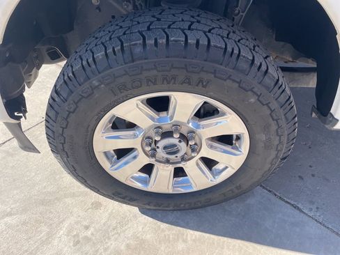 Used 2021 Ford F250 Platinum image 57